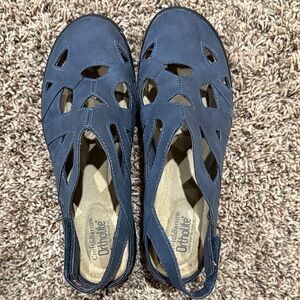 Croft & Barrow Ortholite Navy Cutout Close Toe Sandals